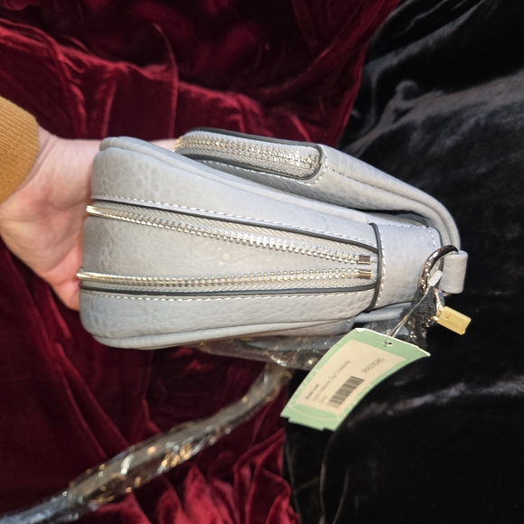 Moda Luxe Henri Foldover Zip Crossbody Lavender Gray Pebbled Faux Leather NWT - Picture 13 of 13